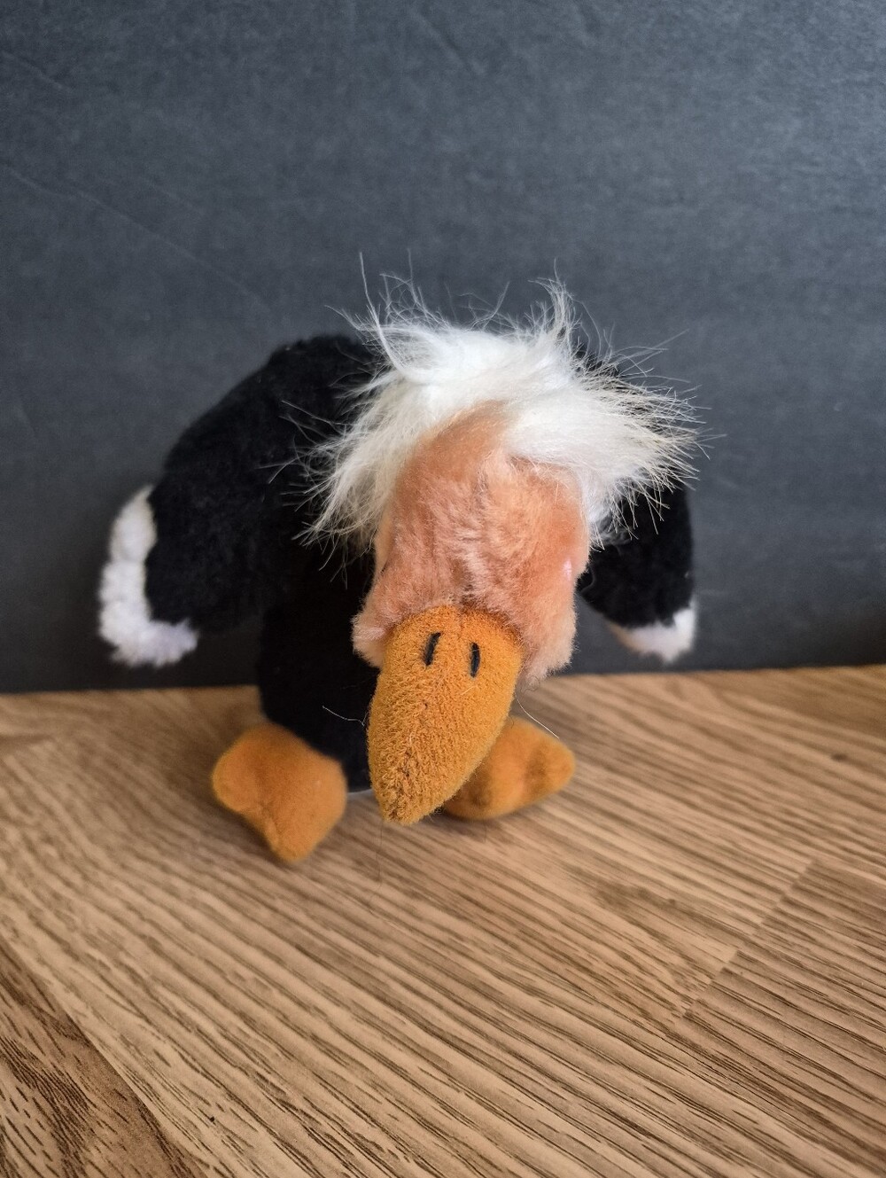 Vintage Wallace Berrie Vulture Plush - Picture 5 of 7